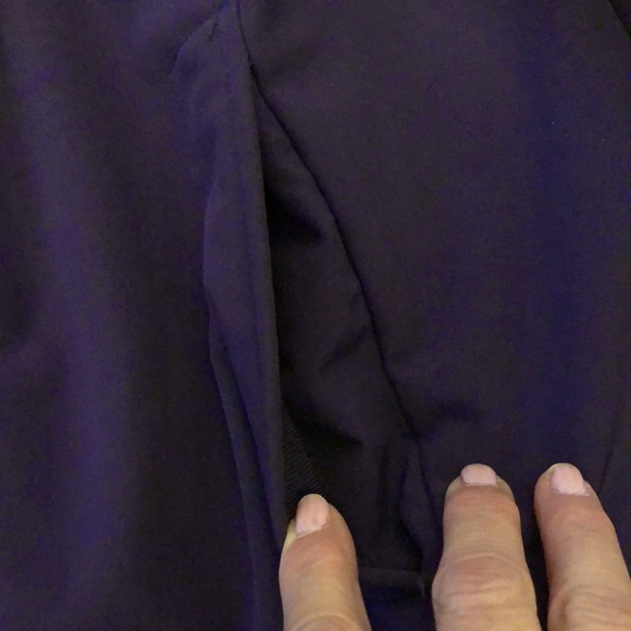 DHG Dutch Harbor Gear Authentic size Large jacket - purple, fury inside lining - Picture 6 of 9